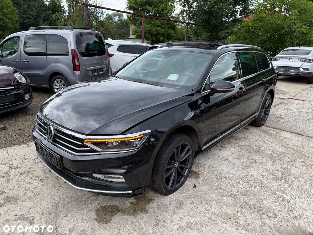 Volkswagen Passat Variant 2.0 TDI SCR DSG 4Motion Elegance - 1