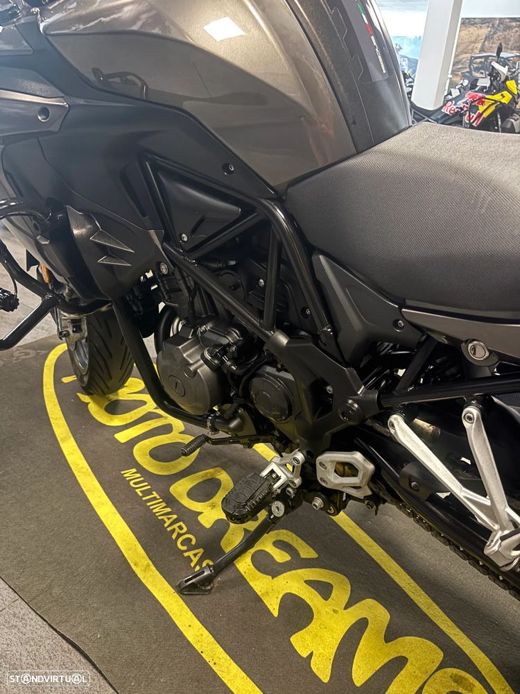 Benelli TRK 502 - 6