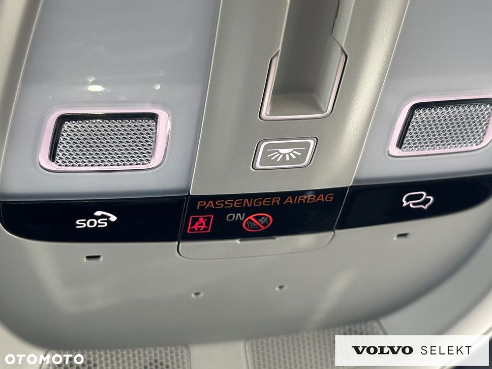 Volvo XC 90 - 41