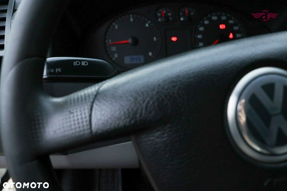 Volkswagen Transporter - 15