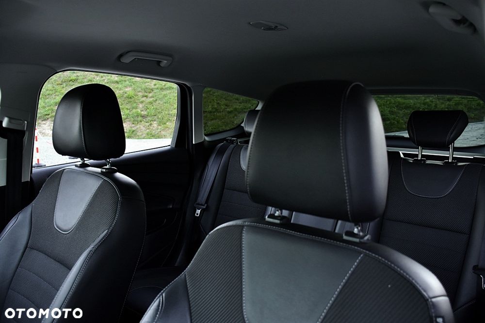 Ford Kuga 2.0 TDCi 4x4 Individual - 32