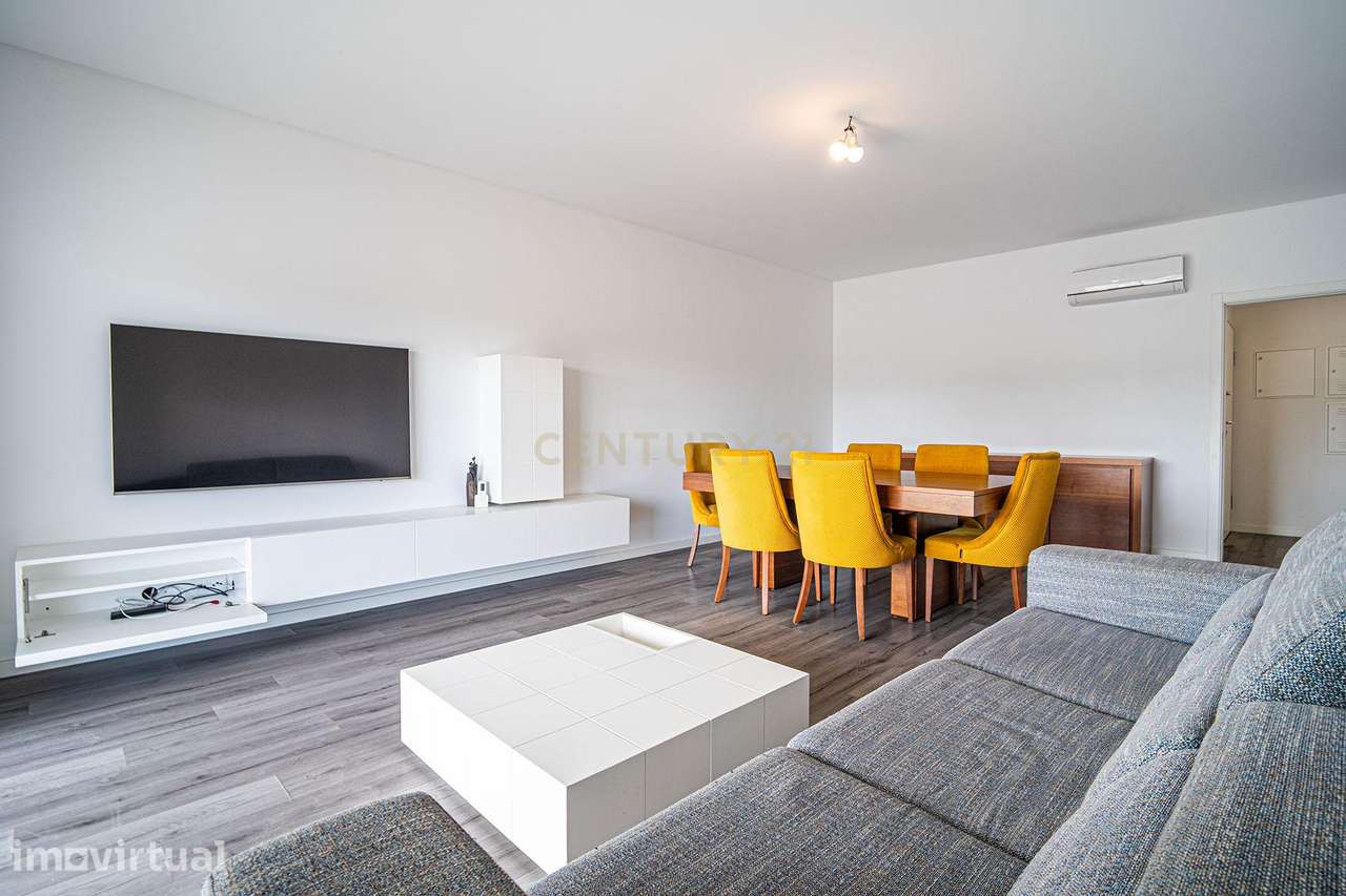 Luxuoso Apartamento T3 em Oeiras com Vista Panorâmica - Carnaxide - Grande imagem: 3/43