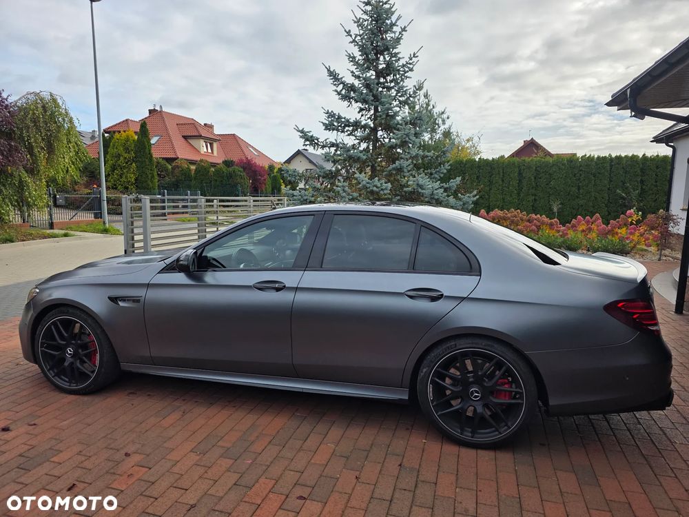 Mercedes-Benz E-Class 2018 photo 2