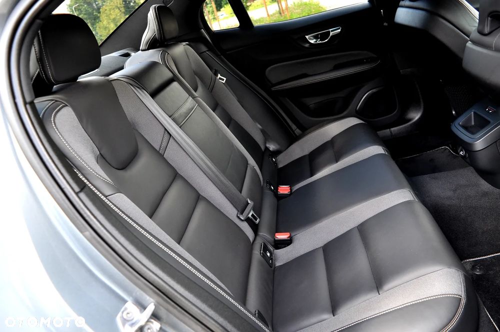 Volvo S60 - 8