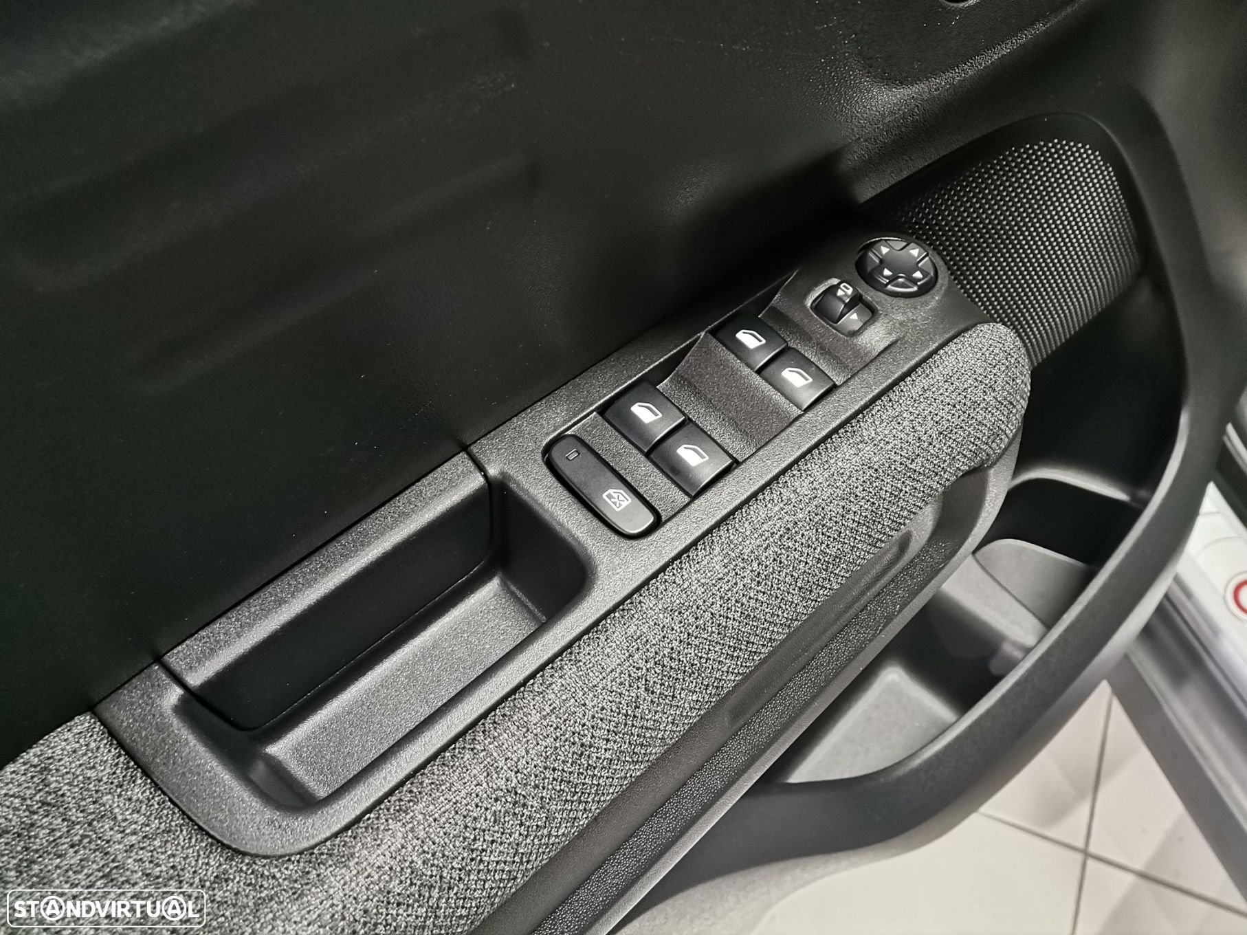 Citroën C3 Aircross 1.5 BlueHDi C-Series - 25