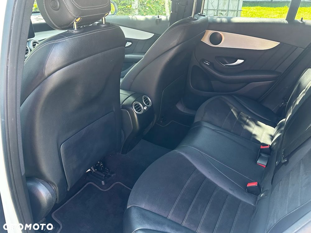 Mercedes-Benz GLC 200 d 4-Matic Business Edition - 3