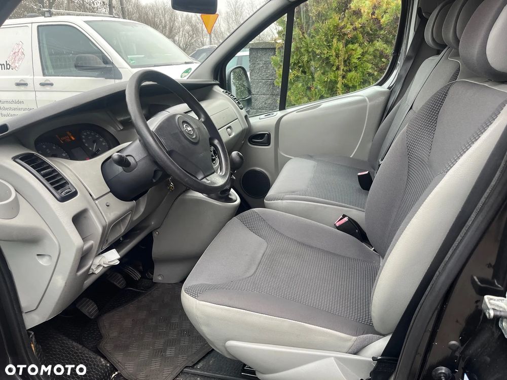 Opel Vivaro - 7