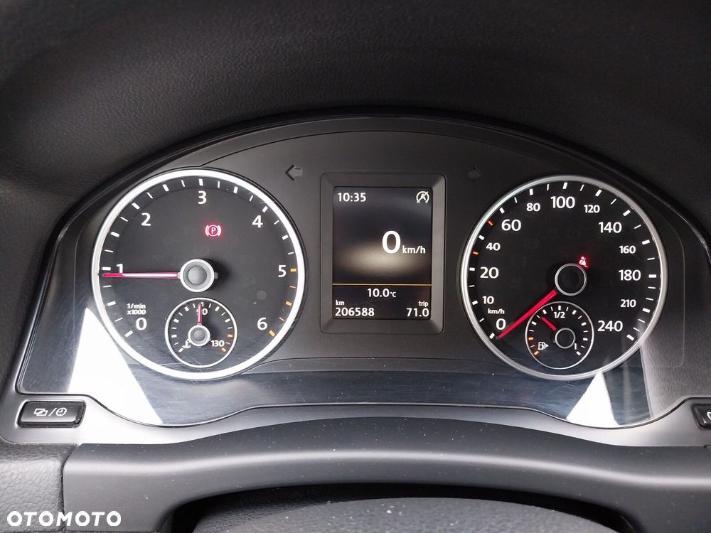 Volkswagen Tiguan - 17