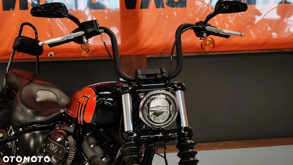 Harley-Davidson Softail Street Bob - 20