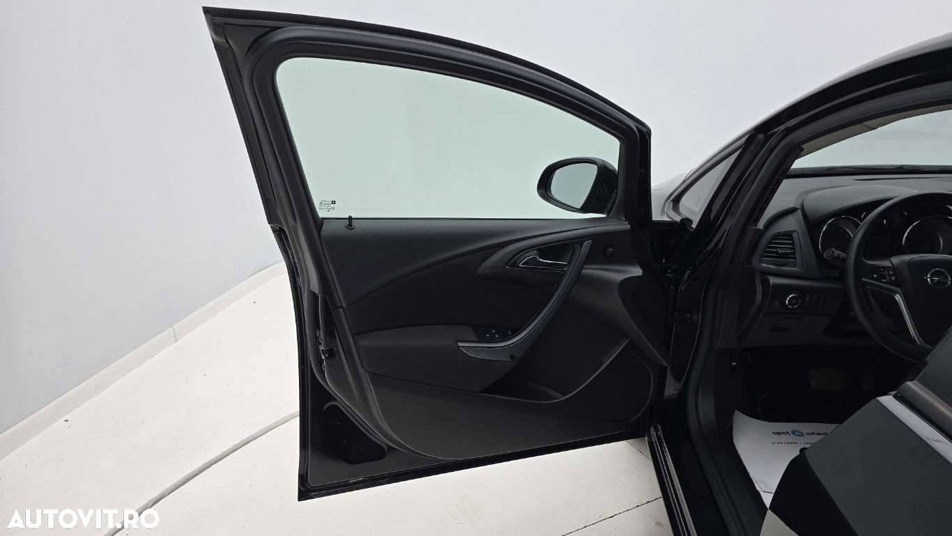 Opel Astra - 10
