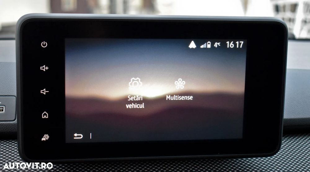 Dacia Logan ECO-G 100 MT6 Journey+ - 36