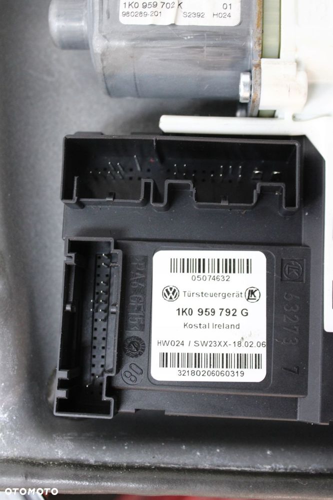 VW GOLF V 5 PLUS 2005R- PODNOŚNIK MECHANIZM SZYBY LEWY PRZÓD PRZEDNI - 3