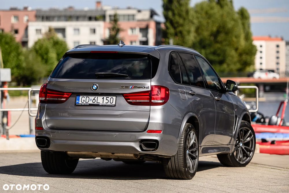 BMW X5 M M50d - 15