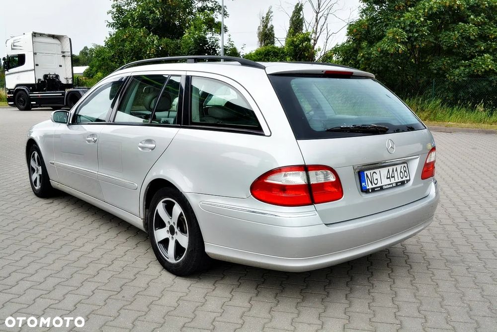 Mercedes-Benz Klasa E 200 Kompressor Automatik Classic - 3