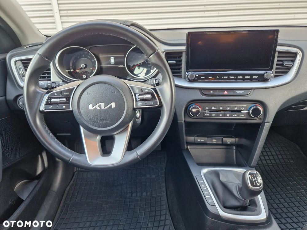 Kia Ceed 1.5 T-GDI M - 5