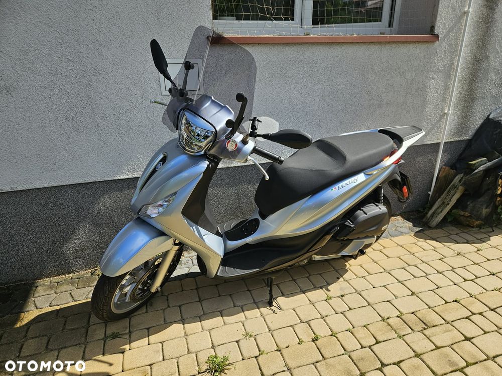 Piaggio Medley - 1