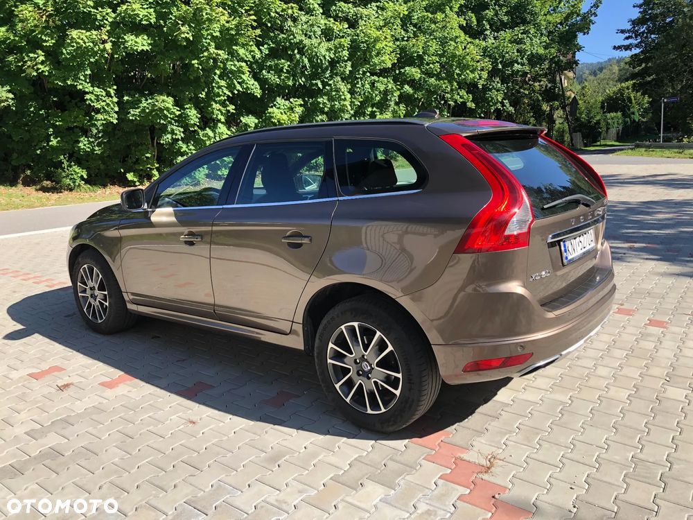Volvo XC 60 D4 Drive-E Momentum - 9