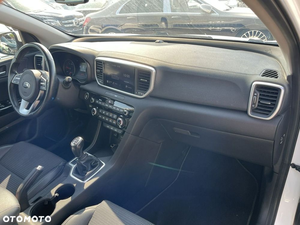 Kia Sportage 1.6 CRDI AWD Eco-Dynamics+ (48V M-H) SPIRIT - 10