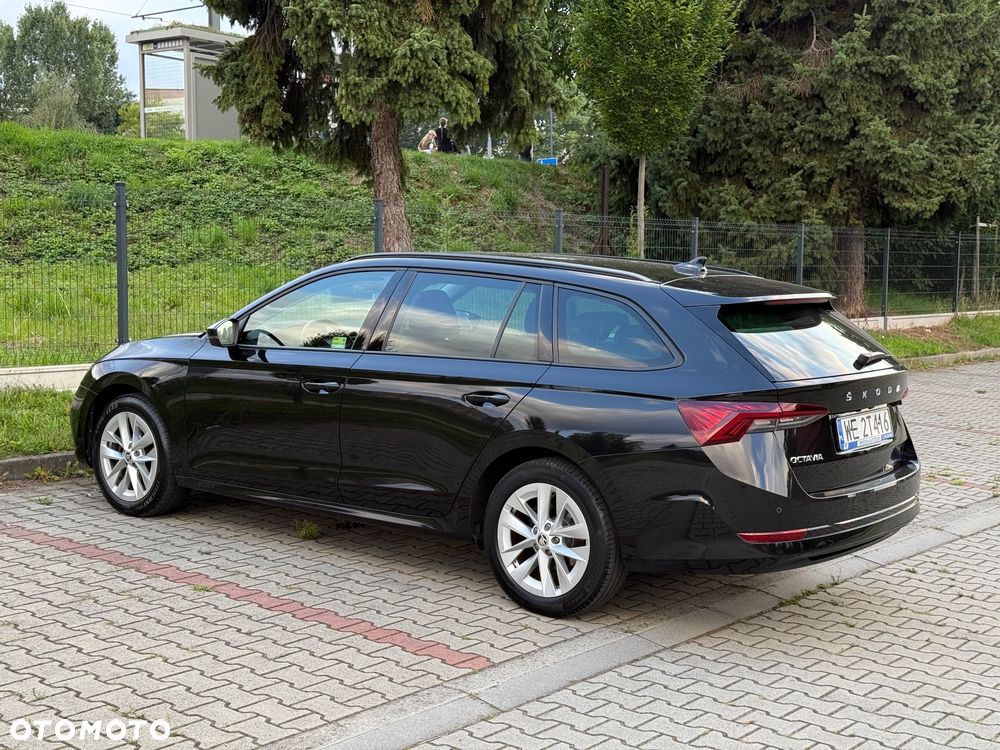Skoda Octavia 1.5 TSI ACT Ambition - 32