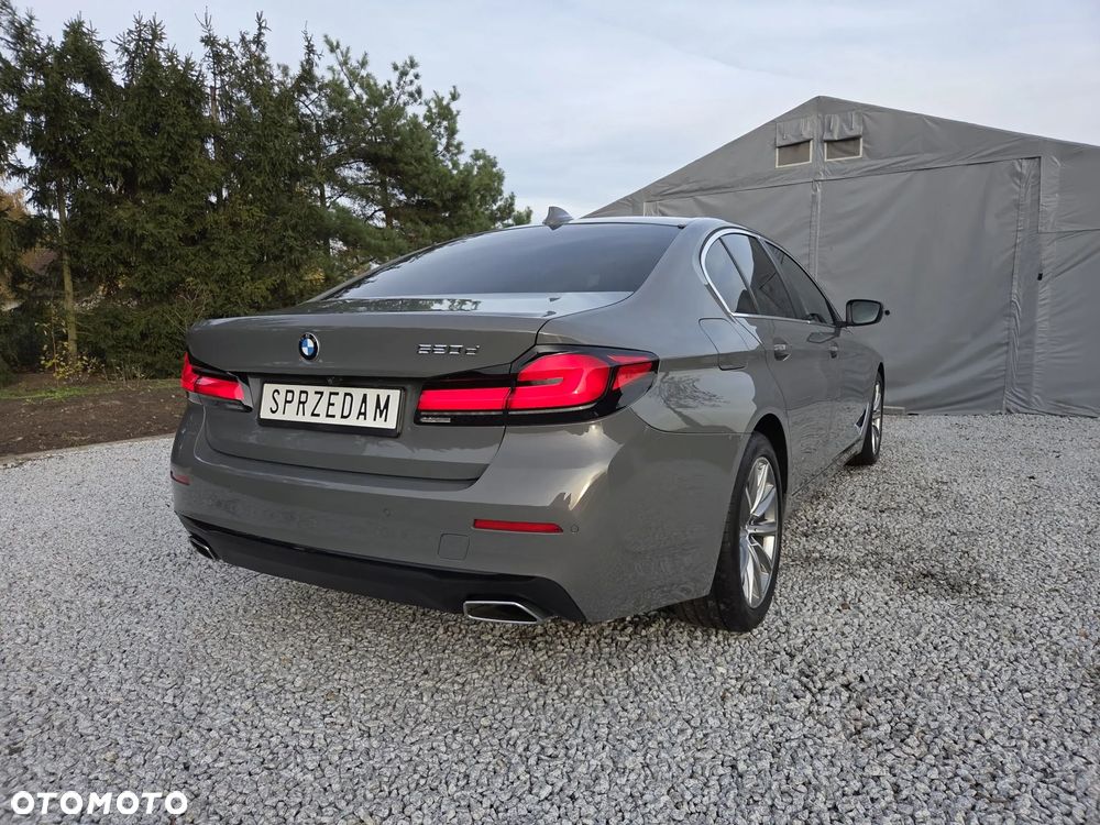 BMW Seria 5 520d Efficient Dynamics Sport Line sport - 34