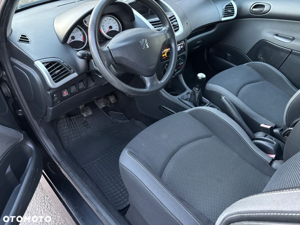 Peugeot 206 plus 60 - 6