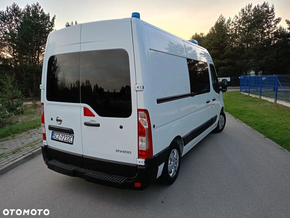 Nissan nv400 - 5