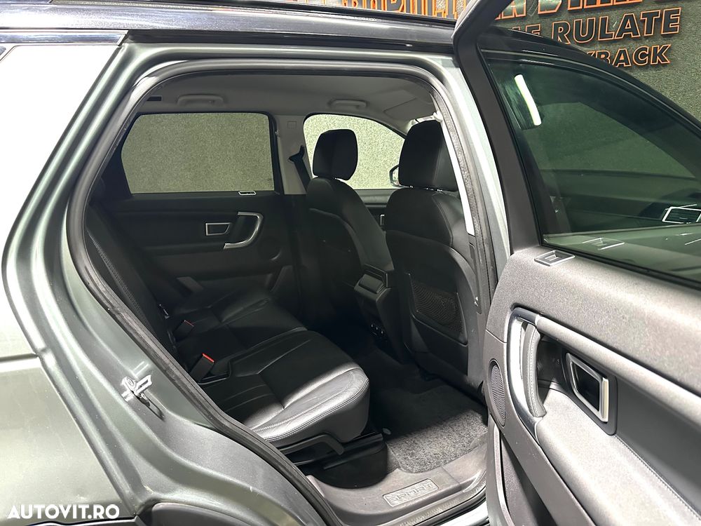 Land Rover Discovery Sport - 8