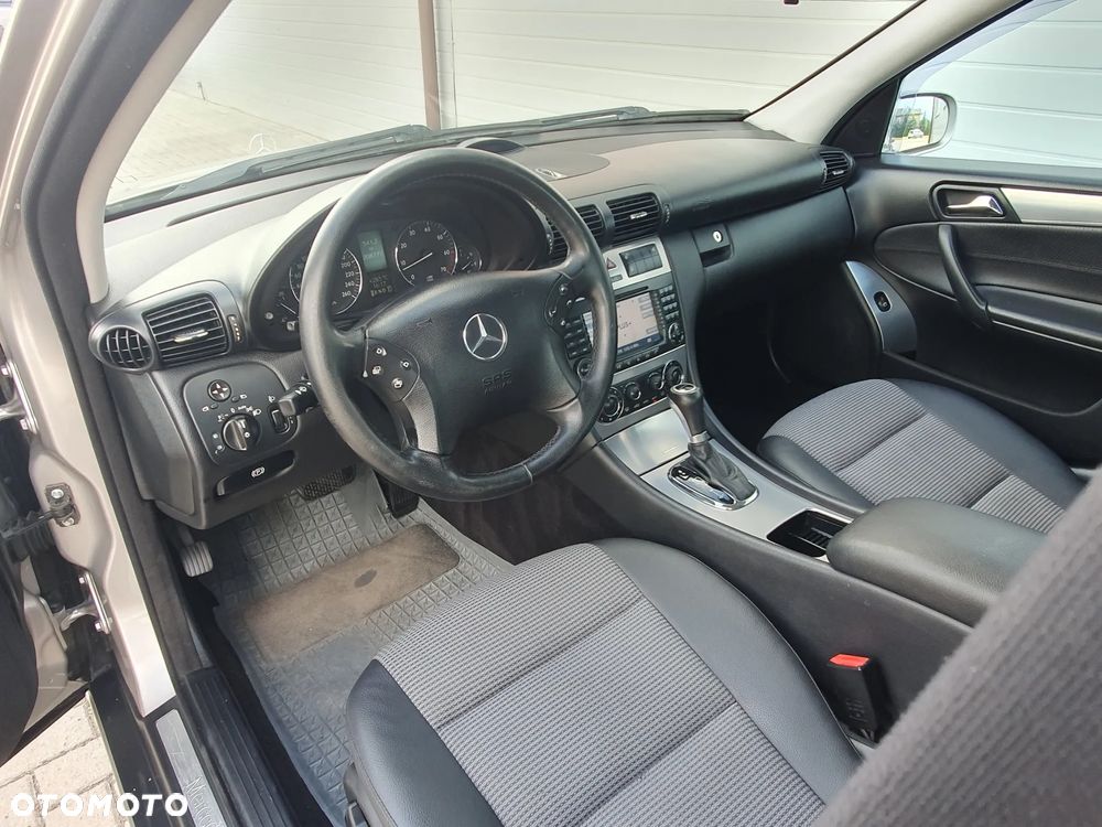 Mercedes-Benz Klasa C 180 Kompressor Automatik Avantgarde - 21