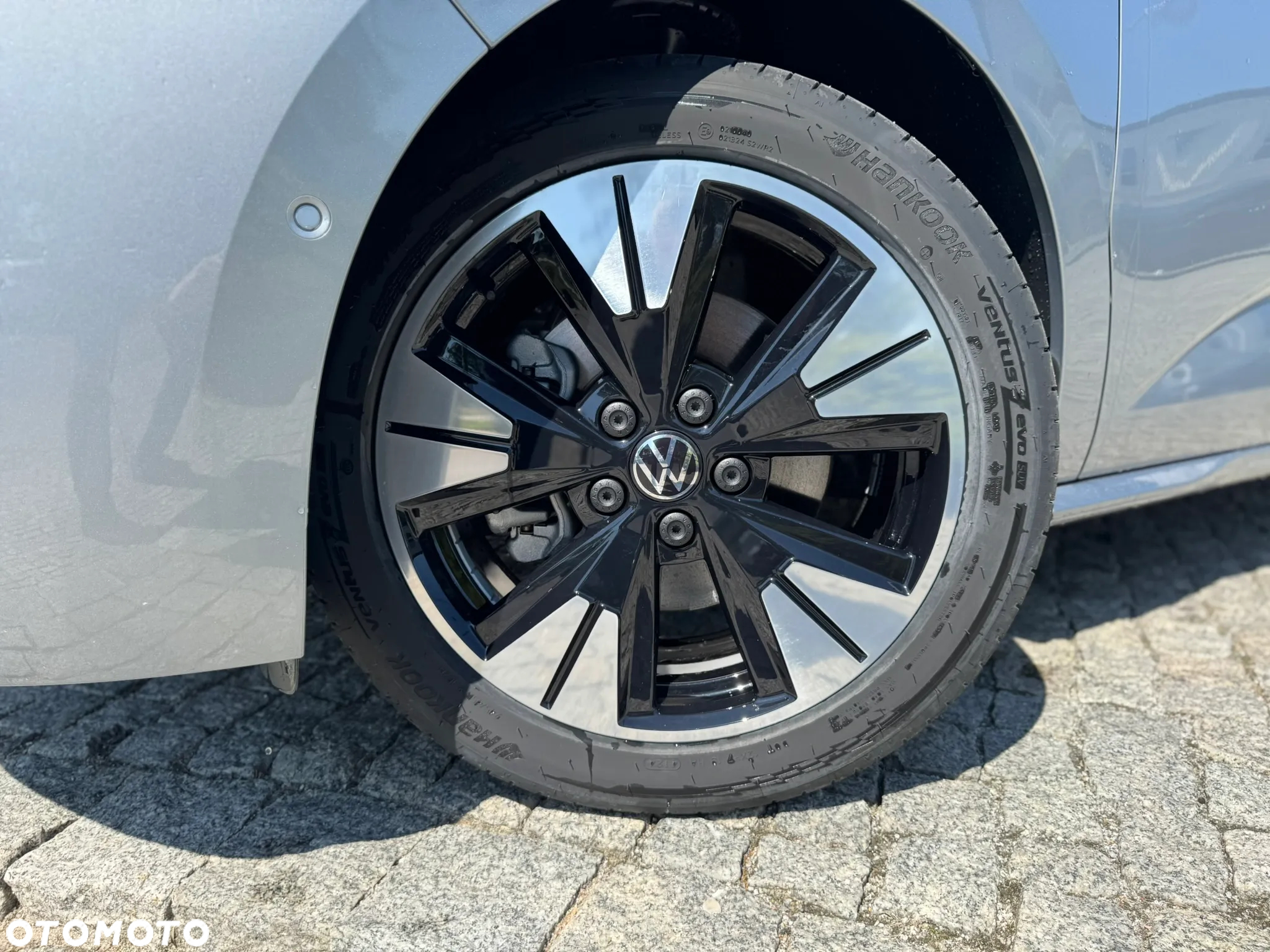 Volkswagen Multivan 2.0 TDI L2 Life DSG - 11