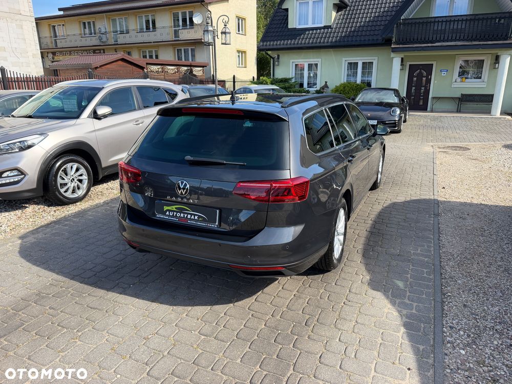 Volkswagen Passat 1.5 TSI EVO Elegance - 31