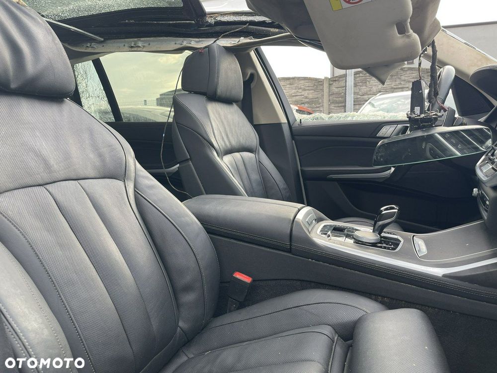 BMW X7 xDrive40d - 10