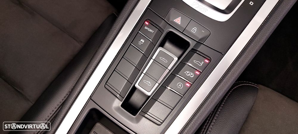 Porsche 718 Boxster PDK - 19