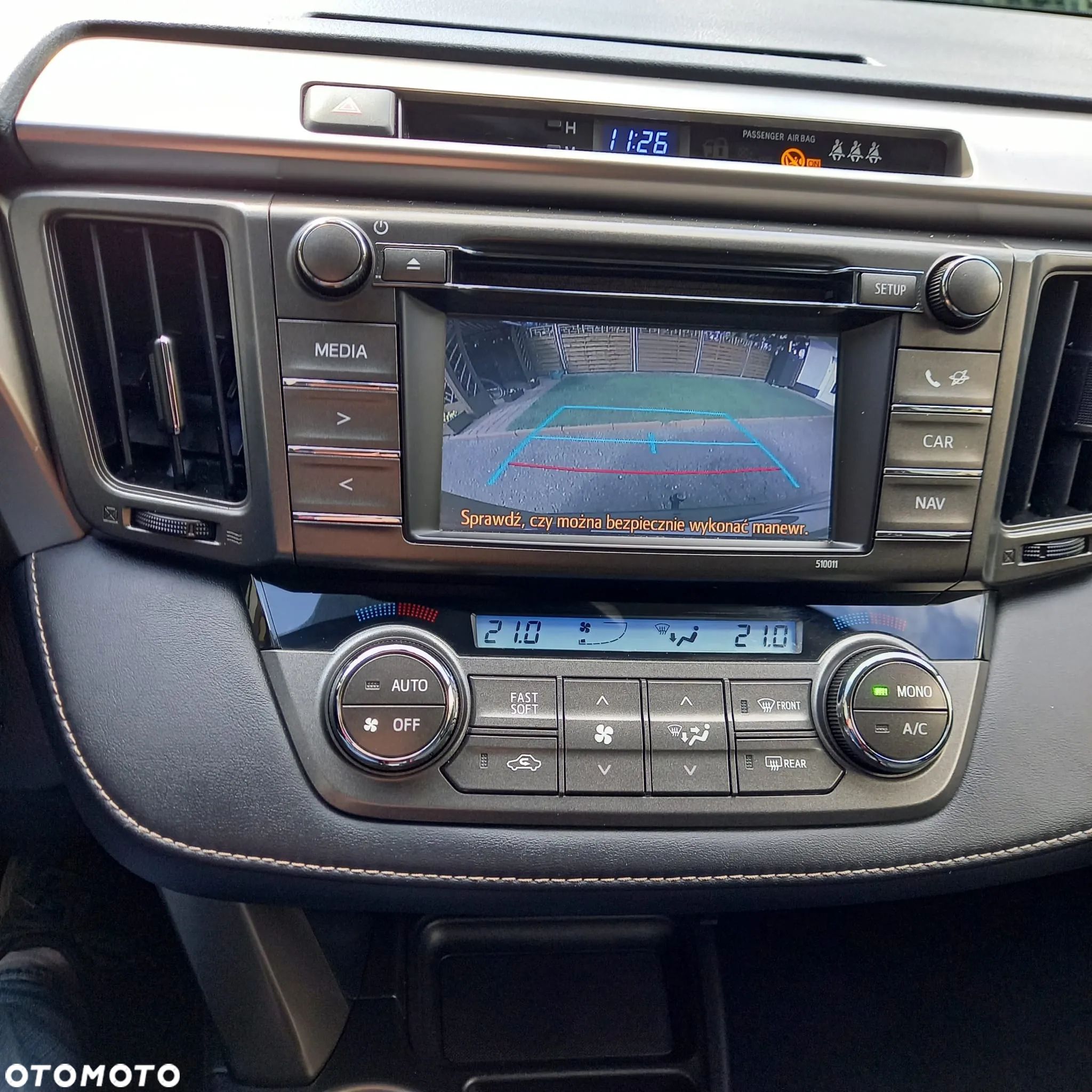 Toyota RAV4 - 24