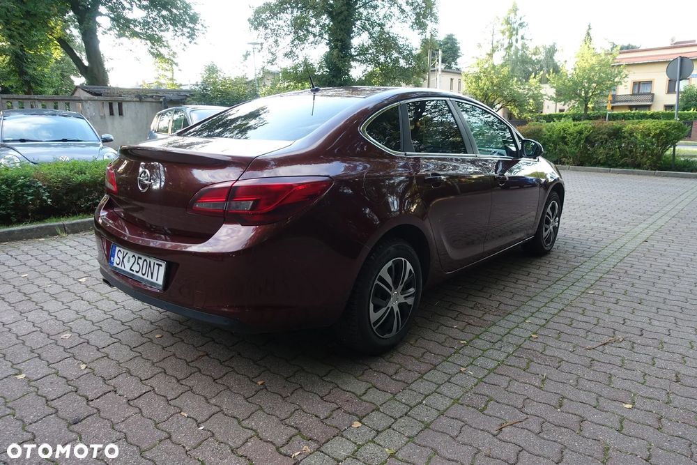 Opel Astra - 6