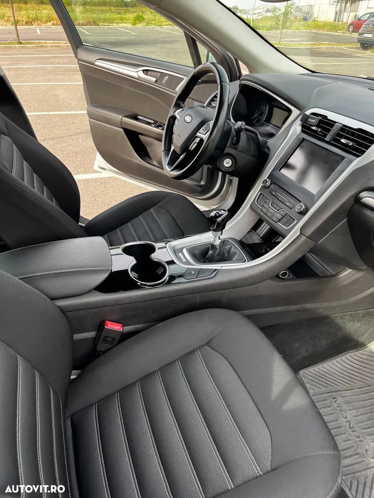 Ford Mondeo 2.0 TDCi Business - 7