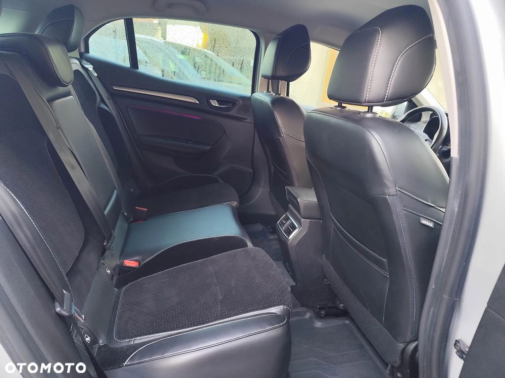 Renault Megane ENERGY TCe 100 INTENS - 11