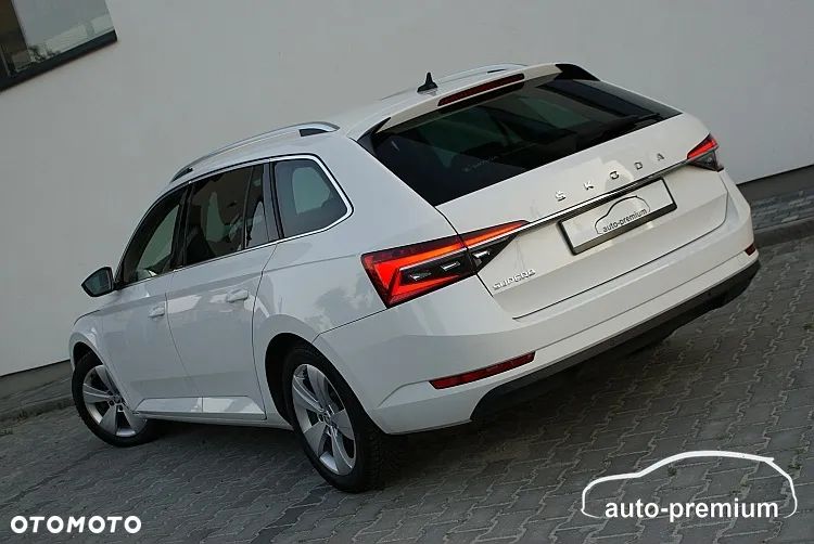 Skoda Superb 2.0 TDI SCR Style DSG - 38