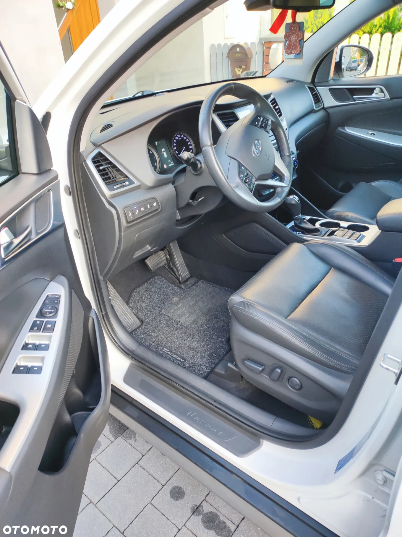 Hyundai Tucson 1.6 T-GDI GO 4WD DCT - 13