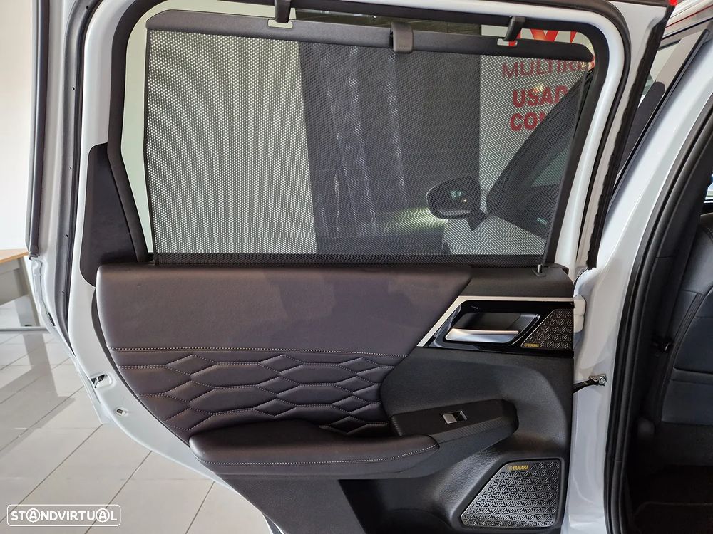 Mitsubishi Outlander 2.4 PHEV Instyle - 15