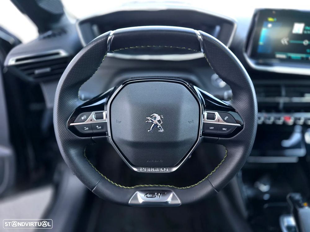 Peugeot e-208 GT - 16