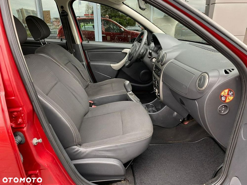 Dacia Sandero - 16
