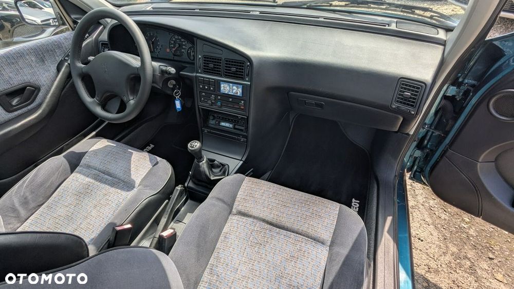 Peugeot 405 - 20