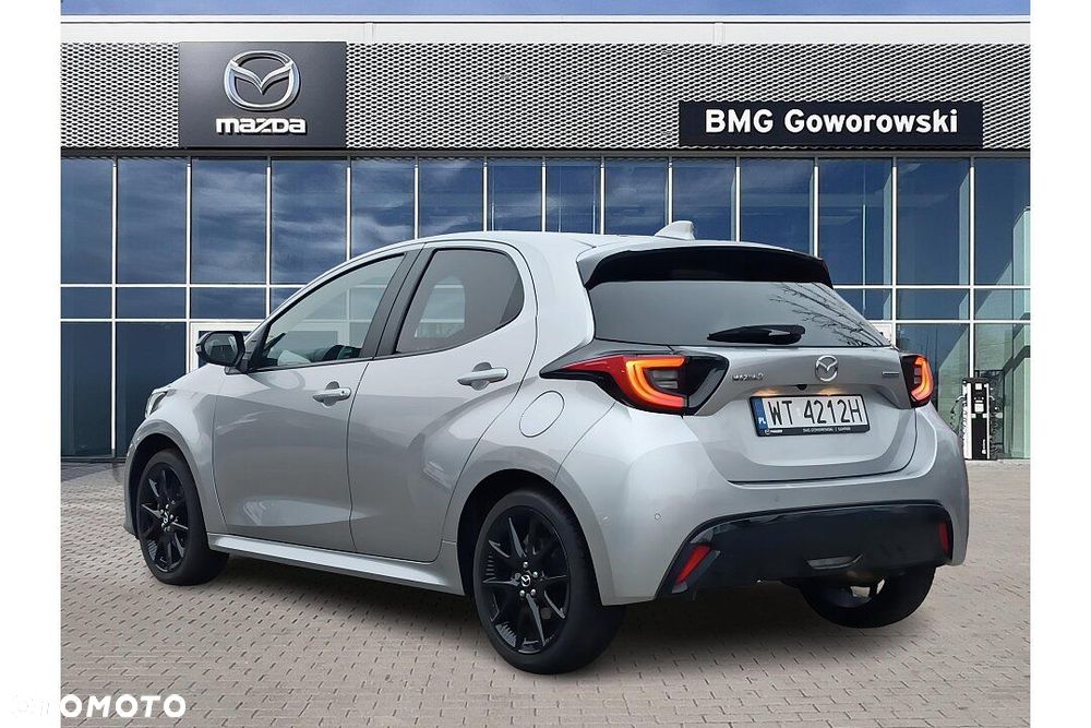 Mazda 2 - 3