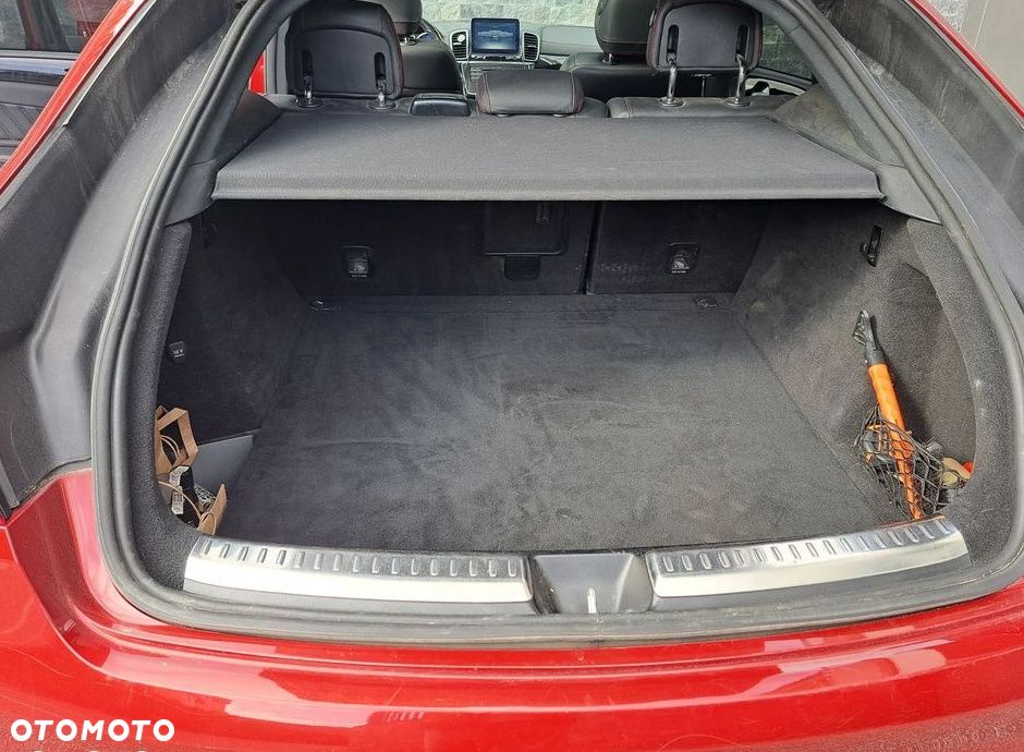 Mercedes-Benz GLE - 10