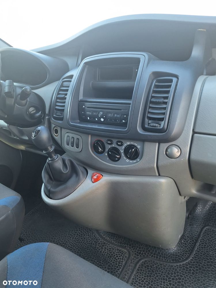 Renault Trafic - 4