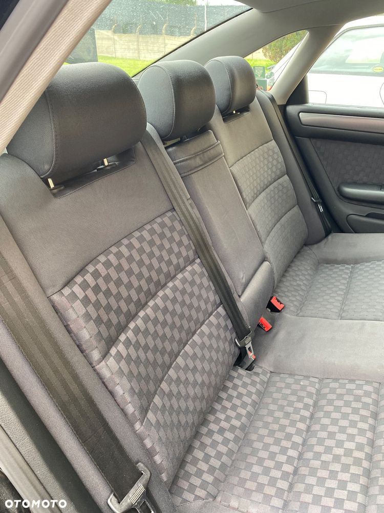 Audi A6 Limousine 1.8T Quattro - 20