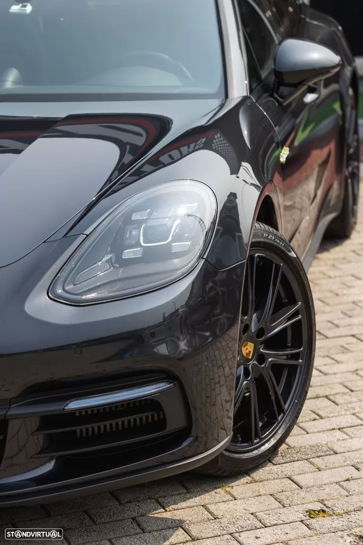 Porsche Panamera Sport Turismo 4S E-Hybrid - 8