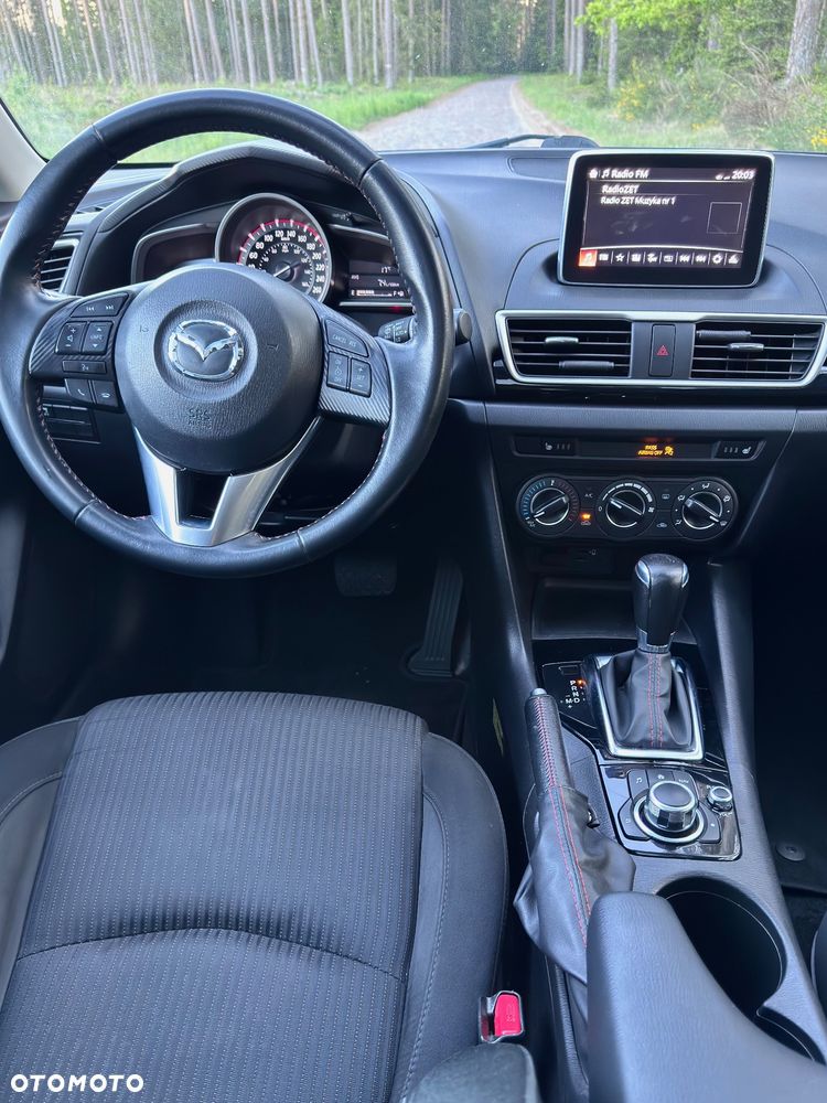 Mazda 3 - 9