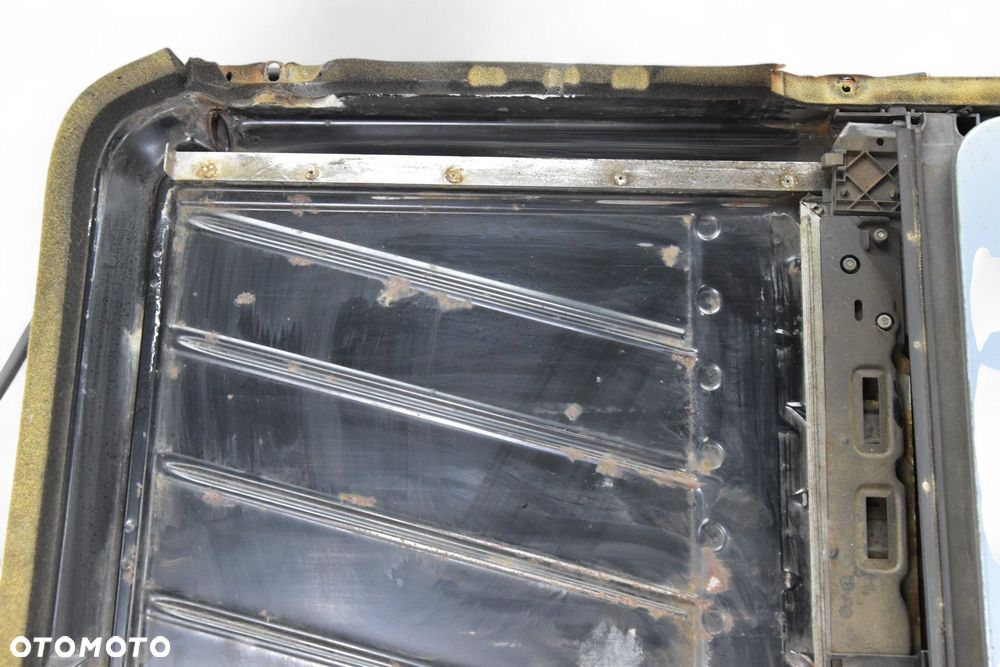 Szyberdach MERCEDES W124 Kombi 1987r. - 6