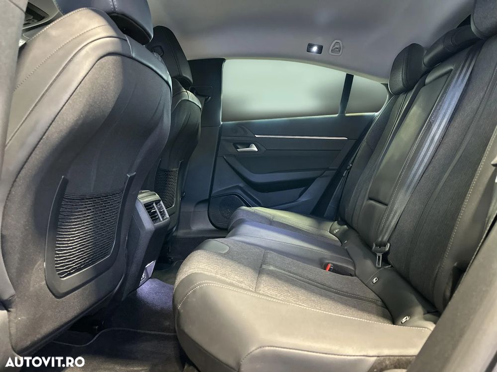 Peugeot 508 PHEV 225ch EAT8 Allure Pack - 13